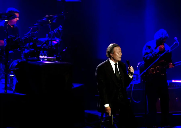 Complaint Against Julio Iglesias Could Be Accepted in Dominican Courts